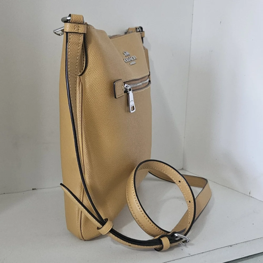 NWOT Coach Honeycomb Color Leather Crossbody Bag - Picture 5 of 13